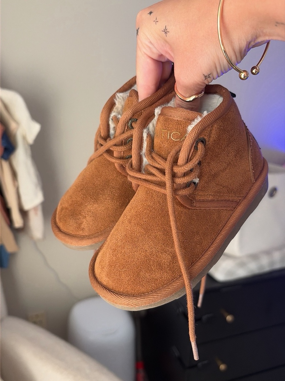 Nautica Kids Tan Brown Suede Lace-Up Booties